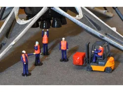 model train figures 1/87 scale (H0)