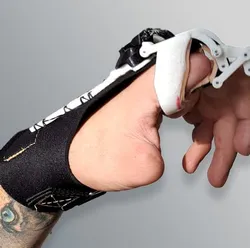 hand prosthesis