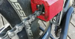 MTB chain cleaner