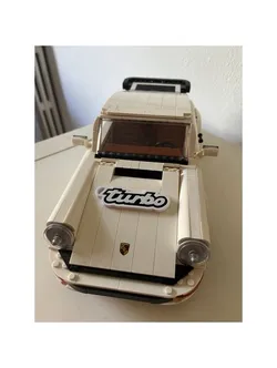 Porsche Turbo 1977 logo keychain
