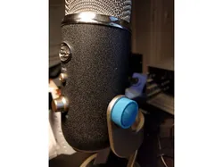 Blue yeti screws and washers