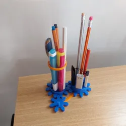 Gear Pen Holder