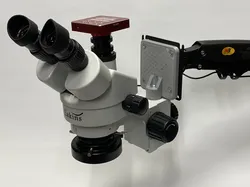 Microscope to Vesa mount adapter