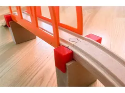 Bridge clamp for IKEA Lillabo Train