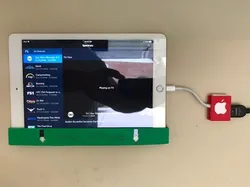 iPad 9.7 and iPhone7 Wall Mount