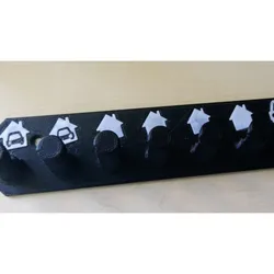 3D Printed Key Hanger with Icons