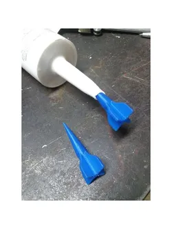 Caulk Rocket - Sealant Tube Saver Plug