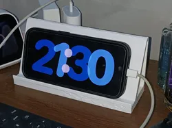Minimalist Bedside Stand with Side Storage - Free 3D Print Model
