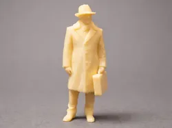 Gentleman figure with suitcase for LGB garden railway 1:22.5 - Free 3D Print Model