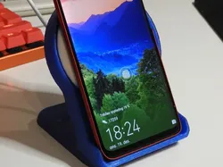 Stand For Huawei Wireless Charger - Free 3D Print Model