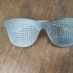 Holes glasses