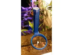Aquarium feeding ring.