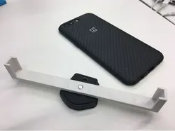 Parameterised Mobile Holder
