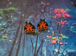Ladybug Stud Earrings - Free 3D Print Model