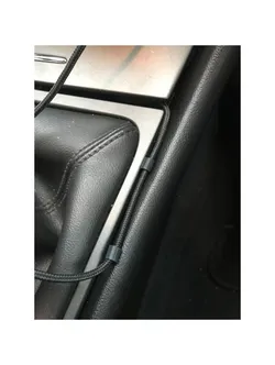 Fully Enclosed Car Interior Wire Holder
