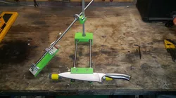 Knife sharpener
