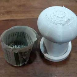 Machine for making newspaper pots