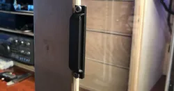 Handle for acrylic door