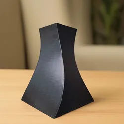TwistSquare Vase