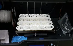 Pty Maker Cable Chain Holder