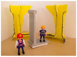 Berlin Wall segment Playmobil Scale