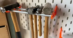 Skadis - hammer holder