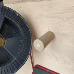 Simple screw mounted Spool Holder