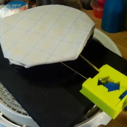 Spool spin table