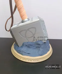 Stand for Mjolnir Commander Deck Case - Free Display Base