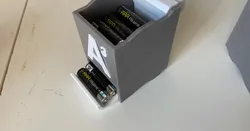 Skadis - stackable battery holder adapter