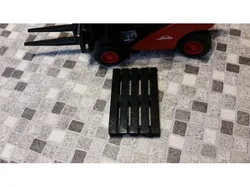 bruder pallet