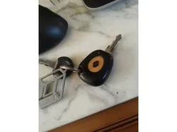 Button key repair renault