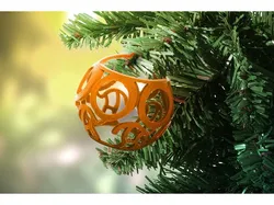 Ogo Ornament