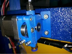 Compact Direct Drive MK7 Bowden Extruder for 1.75mm Remix