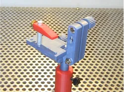 Optical mount for lens / mirror / prism
