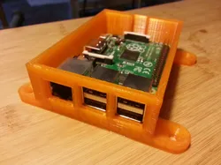 Raspberry Pi 2/B+ case with different lids and configurations