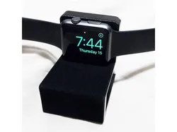 Apple Watch stand/desktop