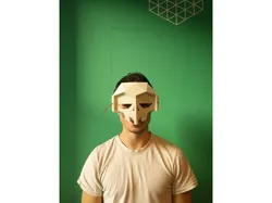 Low-Poly Halloween Mask by Flowalistik