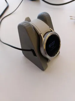 Samsung-WATCH4-CLASSIC-CHARGE-STAND