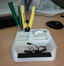 My Desk Tools Holder