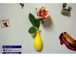 Magnetic Vase