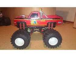 Tamiya Clodbuster B11