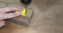 Drilling guide