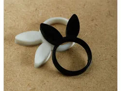 Rabbit ring