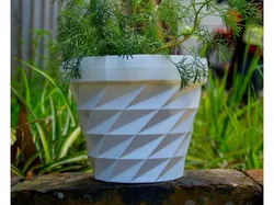 Triangulated Flower Pot