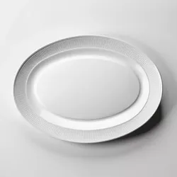 Elegant Oval Ribbed Serving Plate 3D model