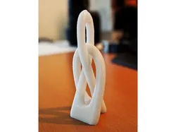 Vica Illusion Sculpture