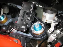 Garmin Zumo 550 gps forkmount