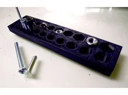 The Blender Nut and Bolt Gauge