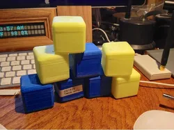 4 boxes and lids!